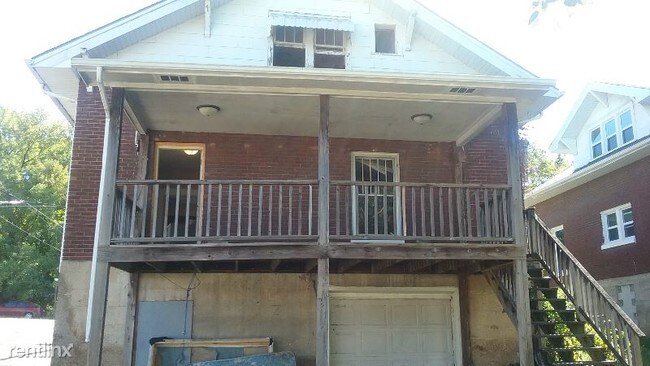 Foto del edificio - 2 br, 1 bath Apartment - 710-A Monroe