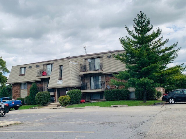 Primary Photo - 516 Bellarmine Dr E