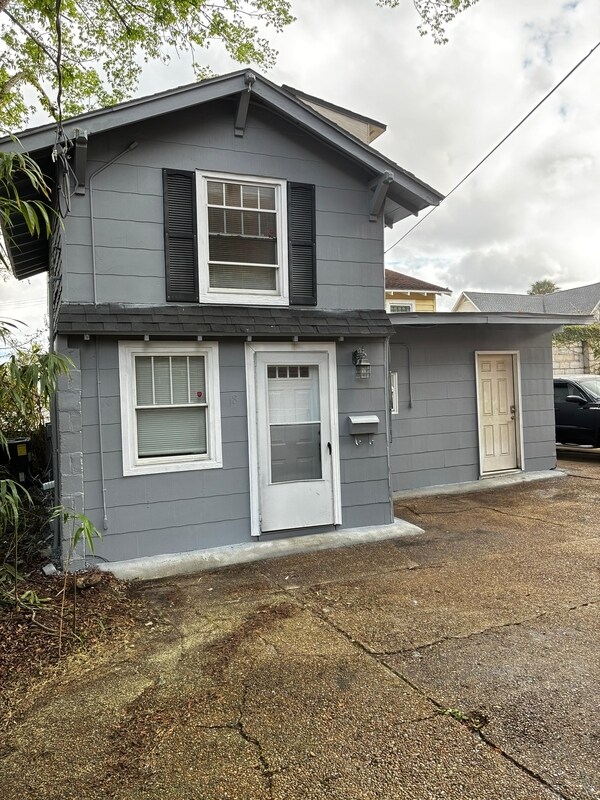 Foto del edificio - 2738 Riverside Ave
