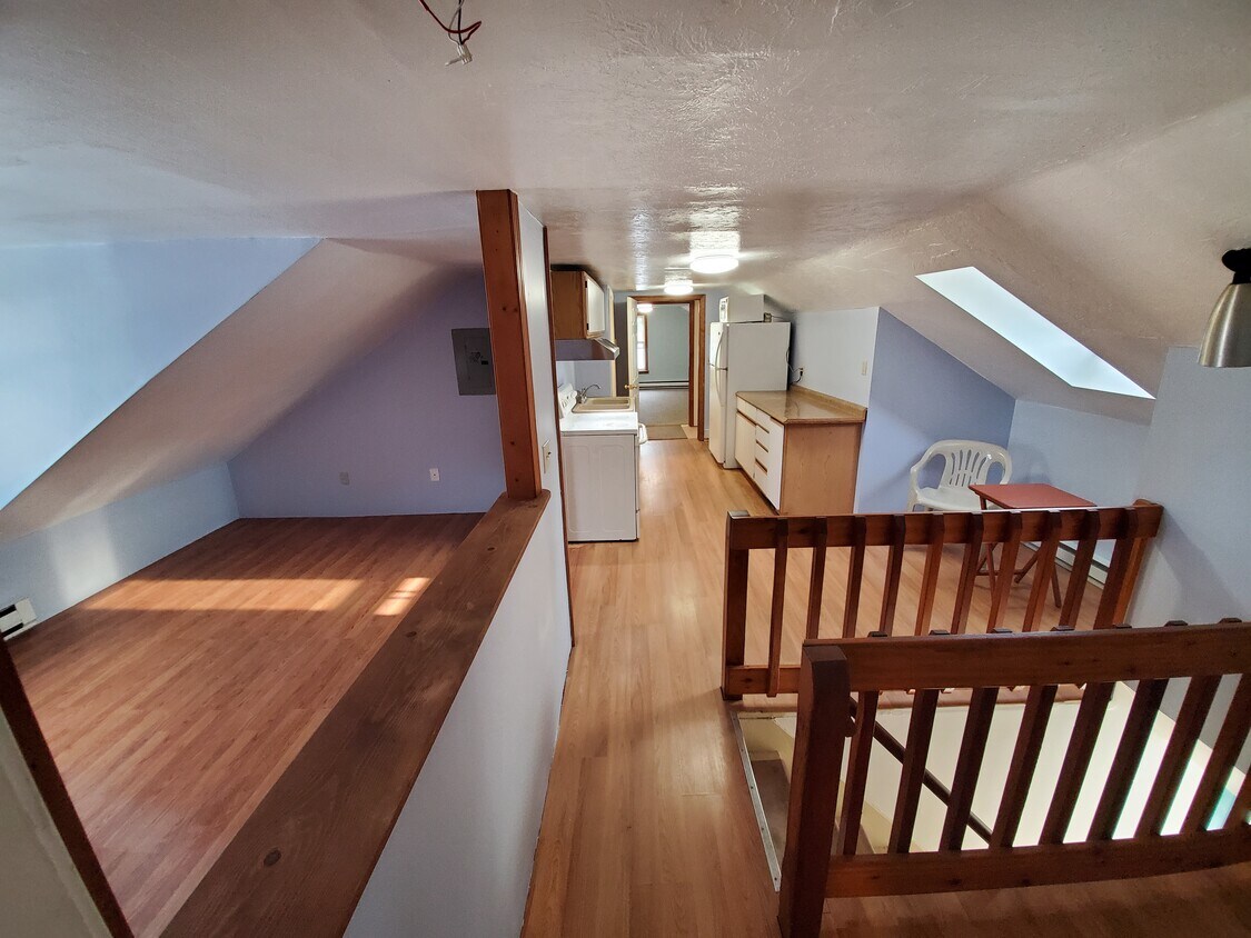 1 Ludlow St Unit 3, Worcester, MA 01603 Apartments in Worcester, MA