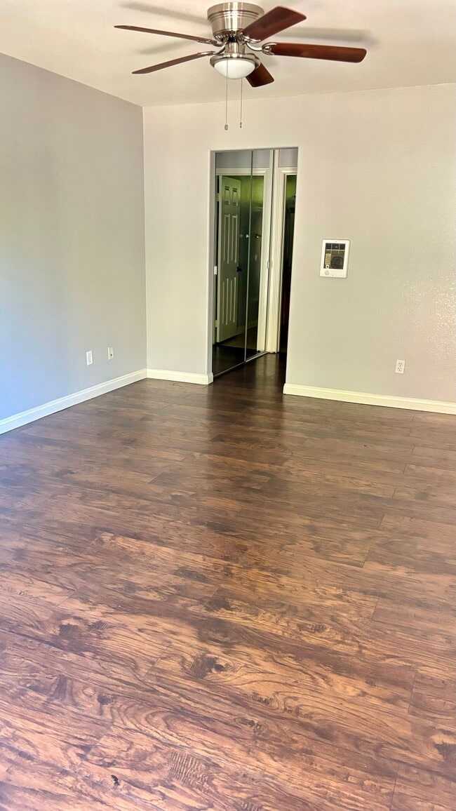 Building Photo - Suncrest Ridge