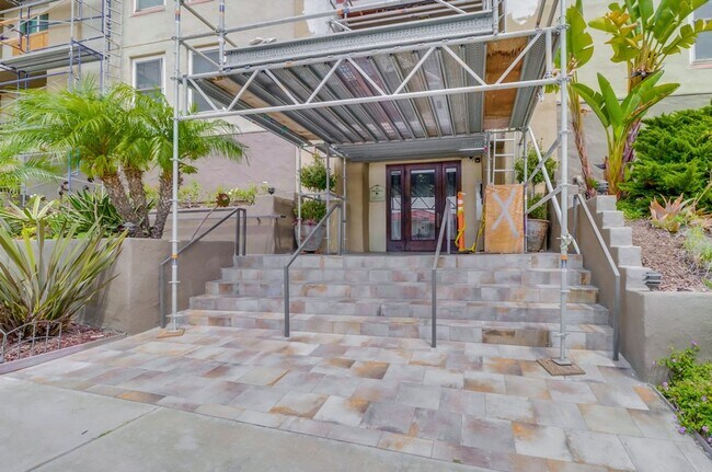 Foto del edificio - Amazing 2 Bedroom in Bankers Hill