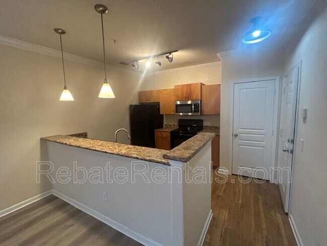 Foto del edificio - 8290 Gate Pkwy W