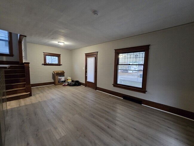 Foto del edificio - 349 17th St SE