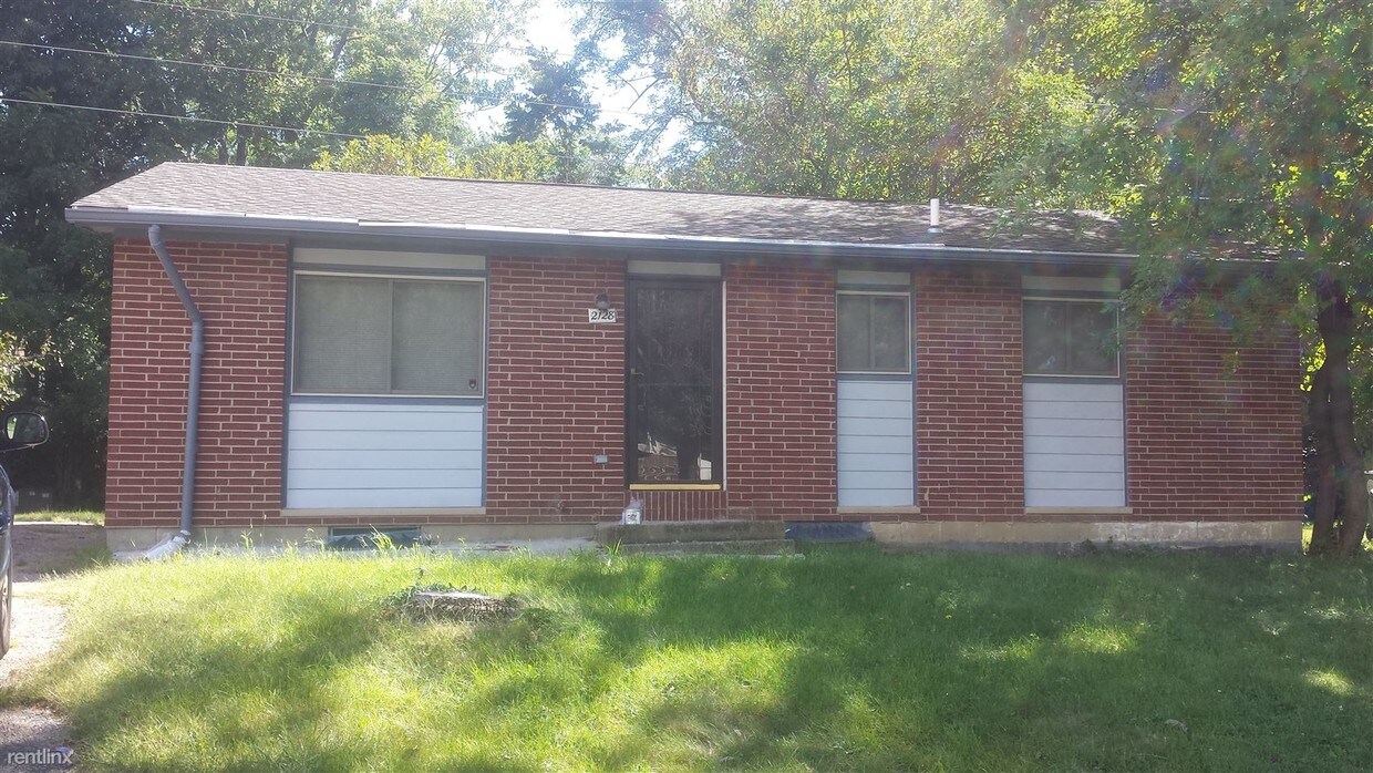 2128 Val Vista Ct, Dayton, OH 45406 House for Rent in Dayton, OH