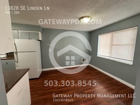 Building Photo - 13828 SE Linden Ln