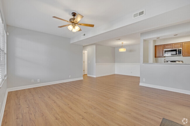 Building Photo - 151 N Timber Dr