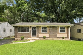 Building Photo - 257 Connolly Dr