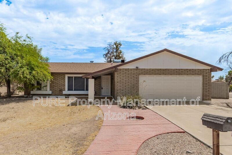 Photo - 4005 S Mitchell Dr