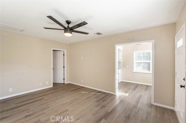 Foto del edificio - 807 E Chevy Chase Dr