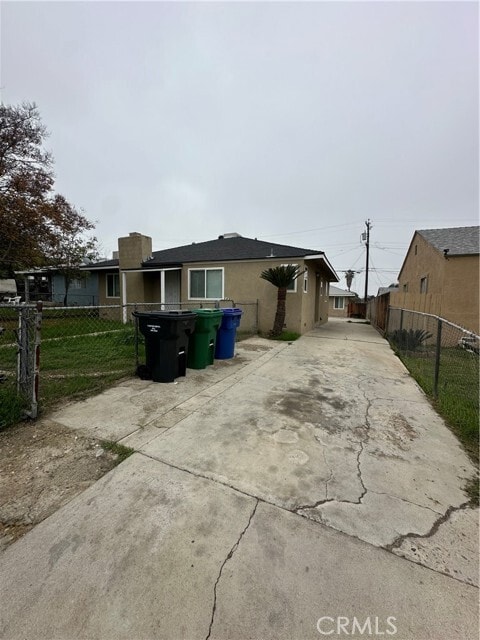 Building Photo - 2306 Berger St