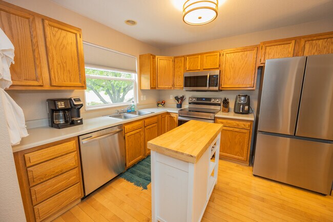 Cocina - 6270 Everett Ct