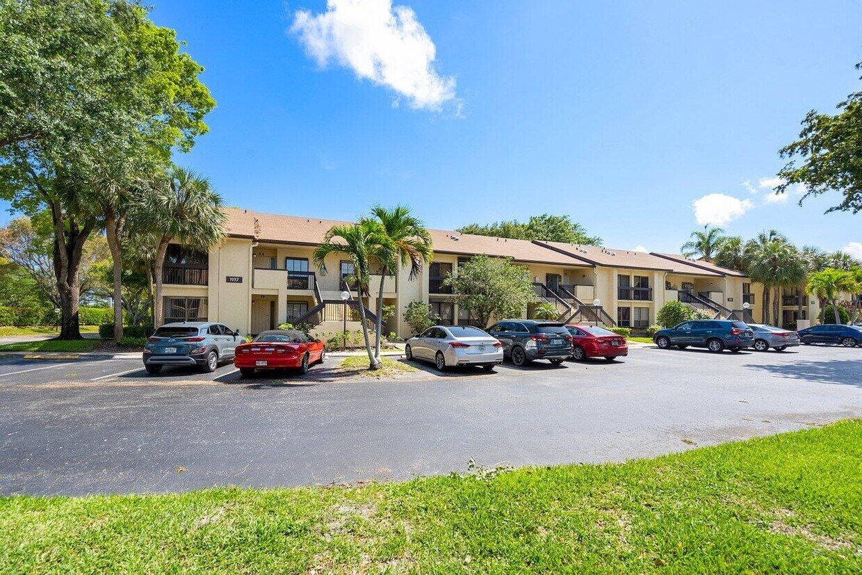 1937 SW 15th St Unit 53, Deerfield Beach, FL 33442 Condo for Rent in Deerfield Beach, FL