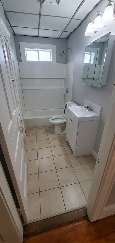 Foto principal - 6 Lilac Ct