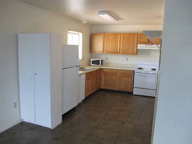 Building Photo - WATER & VINE STUDENT HOUSING