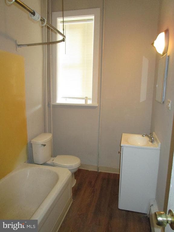Foto del edificio - 5358 Woodland Ave
