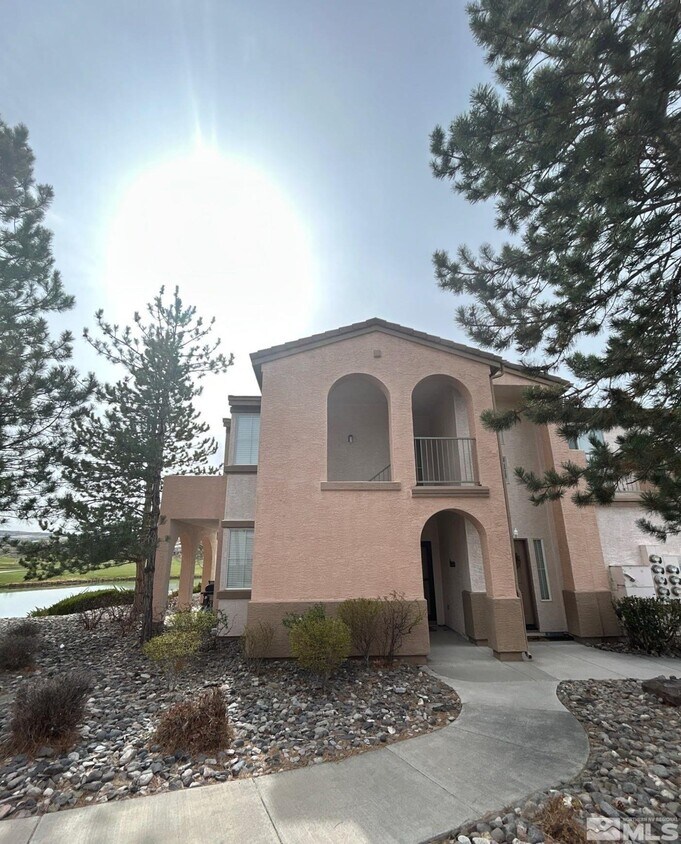Foto principal - 6230 Ingleston Dr