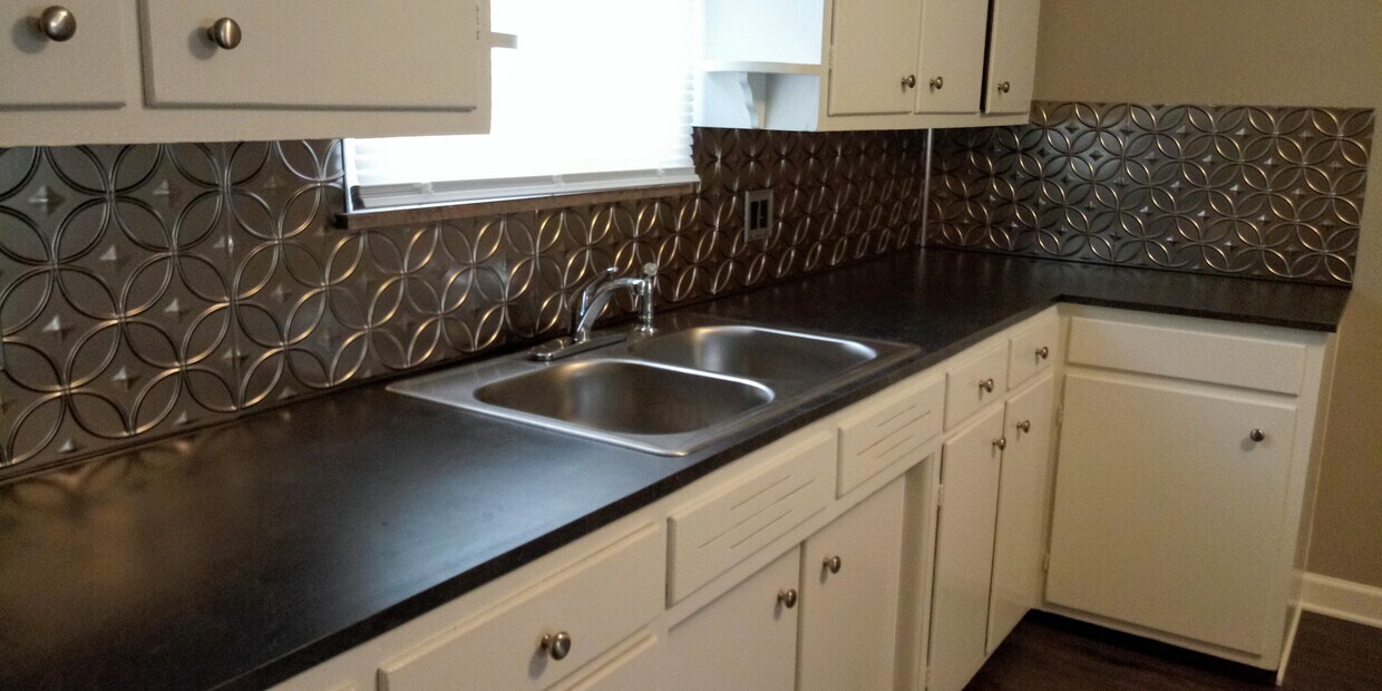 Foto principal - 305 Linwood Ave