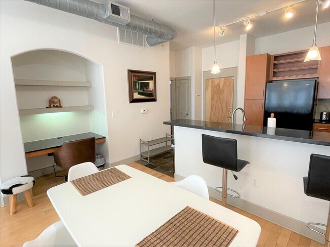 Enjoy working from home at the built in desk - 1901 Post Oak Blvd