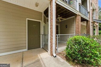 Building Photo - 245 Amal Dr SW