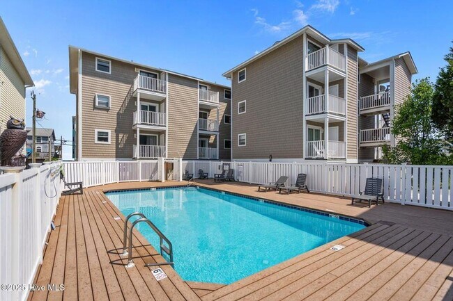 Foto del edificio - 1503 Carolina Beach Ave N