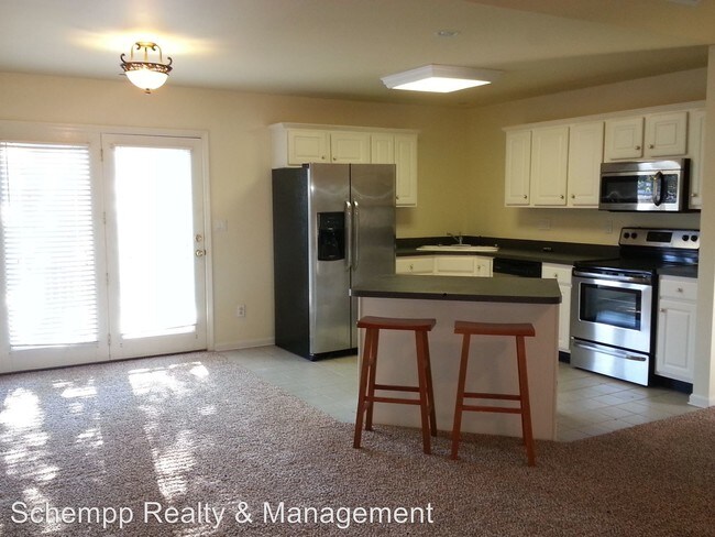 Building Photo - 3203 Rainview Cir