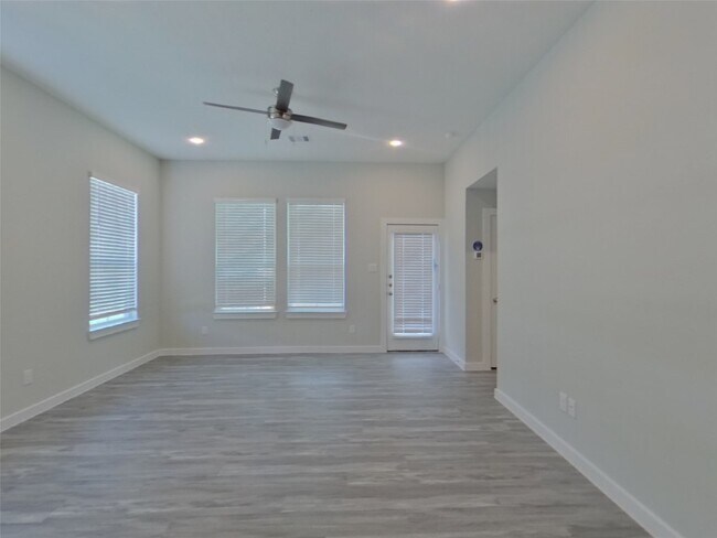 Building Photo - 22819 Terrazzo Dr