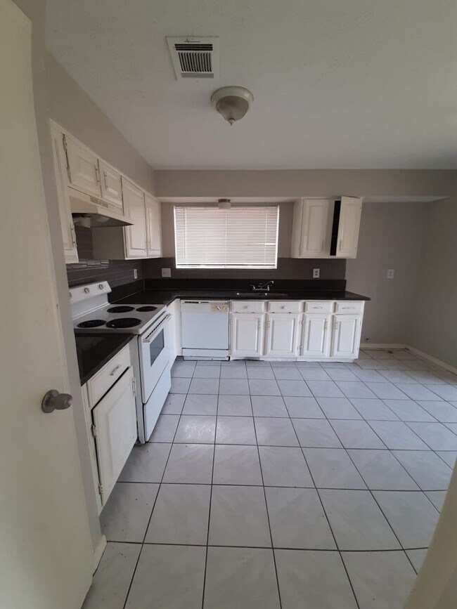 Building Photo - 4138 Brookhead Trail