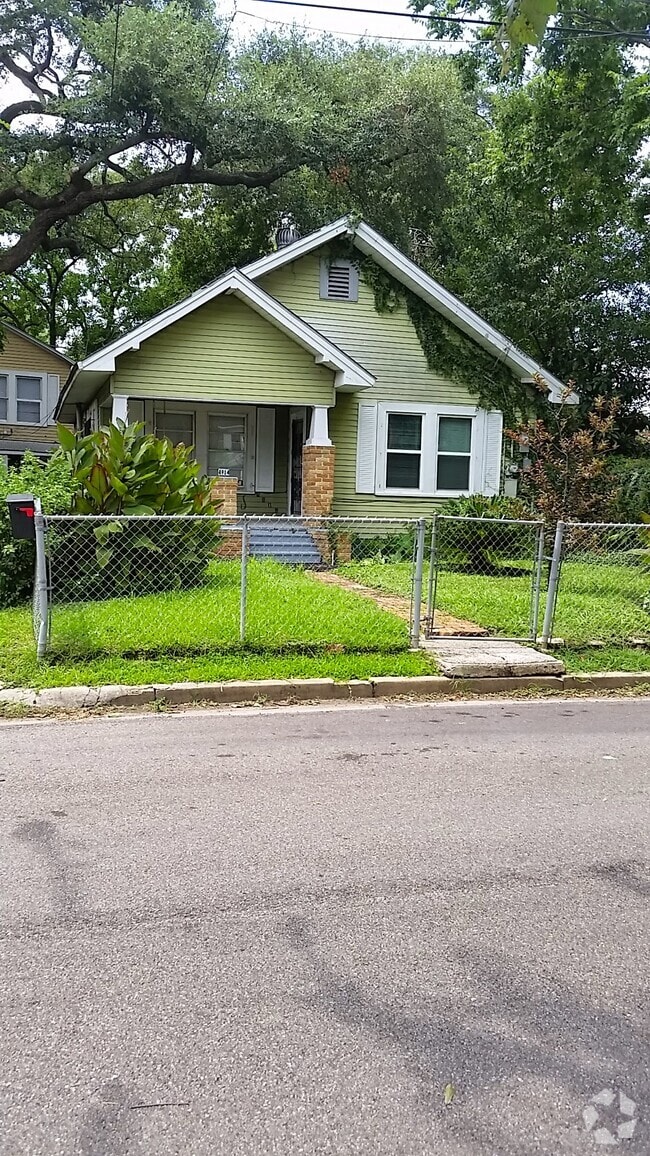 Building Photo - 4914 Milam St