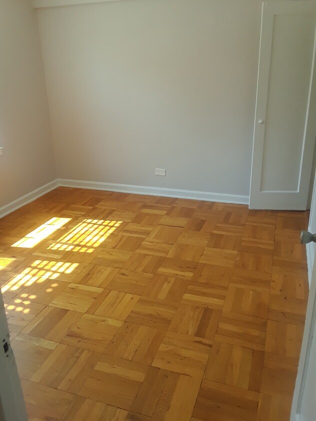 Foto principal - 2709 Coney Island Ave