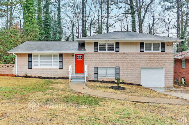 Building Photo - 3209 Briarwood Blvd