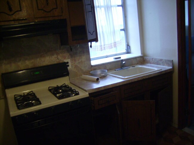 Building Photo - 1466 67th St