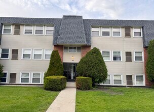 Building Photo - 1288 Perry St