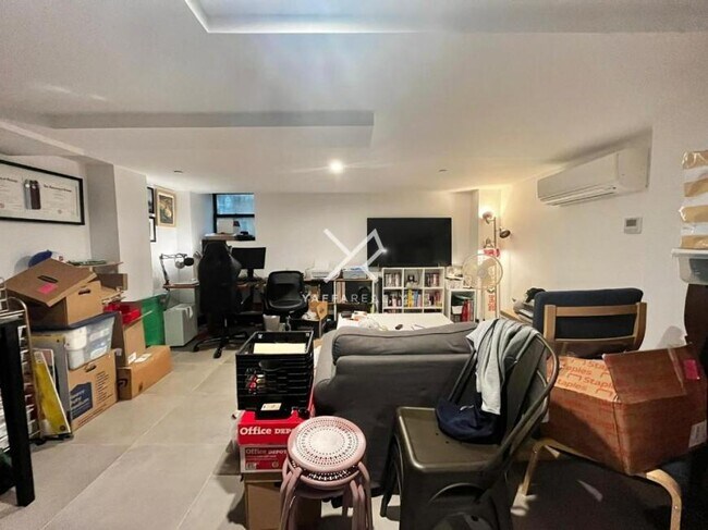 Foto del edificio - 2 bedroom in BROOKLYN NY 11216
