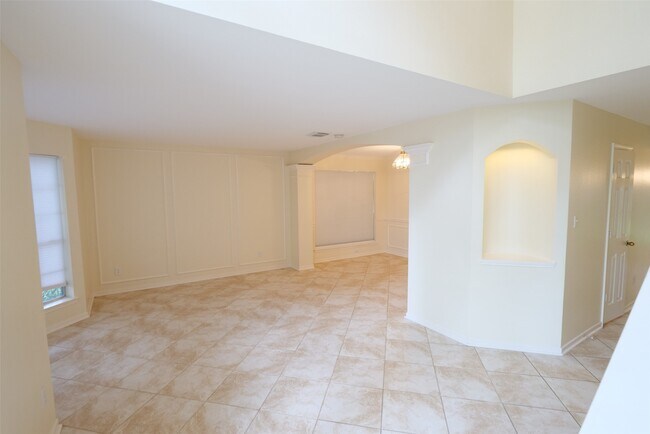Building Photo - 23822 Hopewell Dr