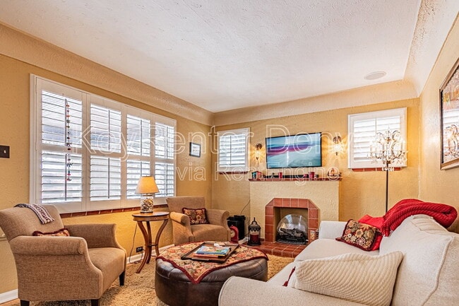 Photo - 3059 W 40th Ave House