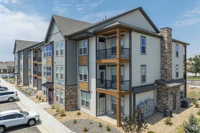 Premier at West Park Apartments - Premier at West Park Luxury Apartment Homes