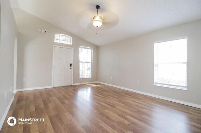 Foto del edificio - 4133 MENDENWOOD LN, ORLANDO, FL 32826