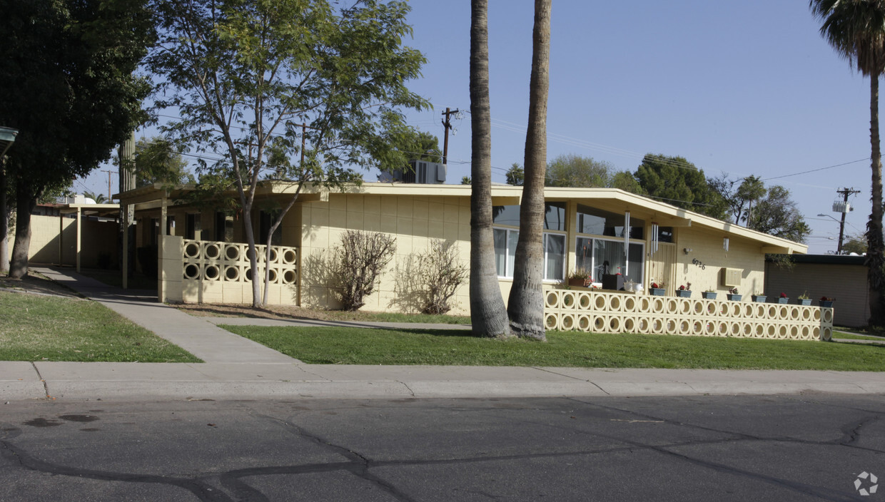 Primary Photo - 6726 E Monterey Way