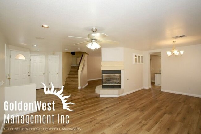 Building Photo - 4Bdm 2.5 Ba stunning home in Encanto Caver...