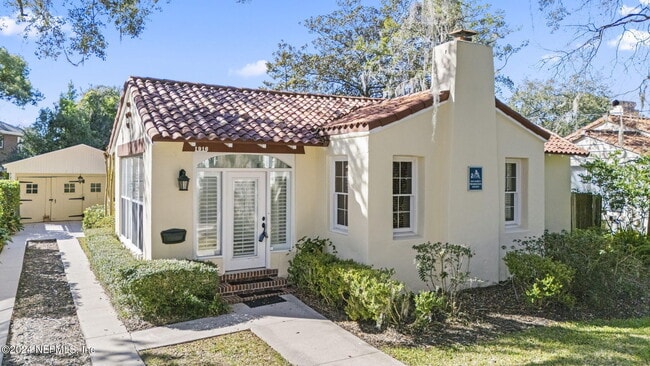 Building Photo - 1916 San Marco Pl