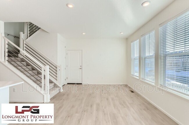 Foto del edificio - 450 Canadian Crossing Dr