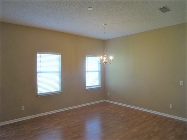 Building Photo - 12129 Autumn Sunrise Drive