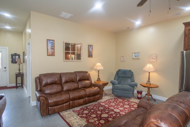 Foto del edificio - 148 Westwood Acres Dr