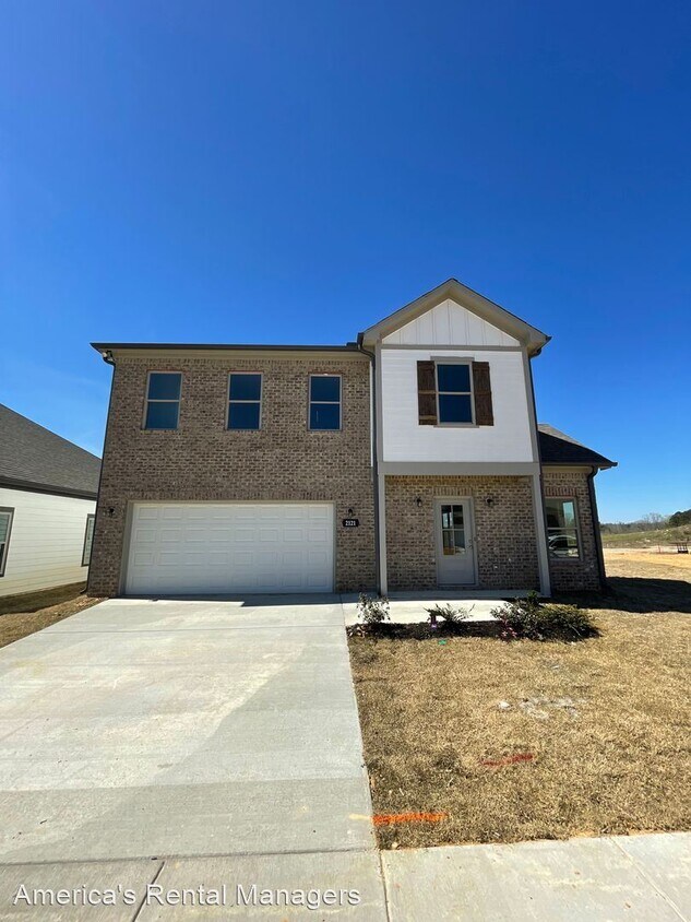 5 br, 3 bath House 2121 Sullivan Drive House Rental in Good Hope