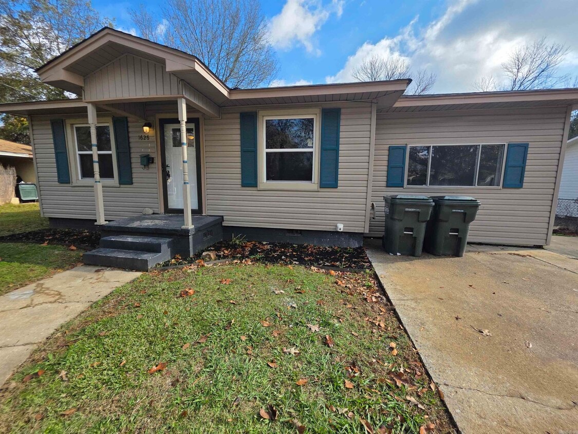 Foto principal - 1626 Davis St