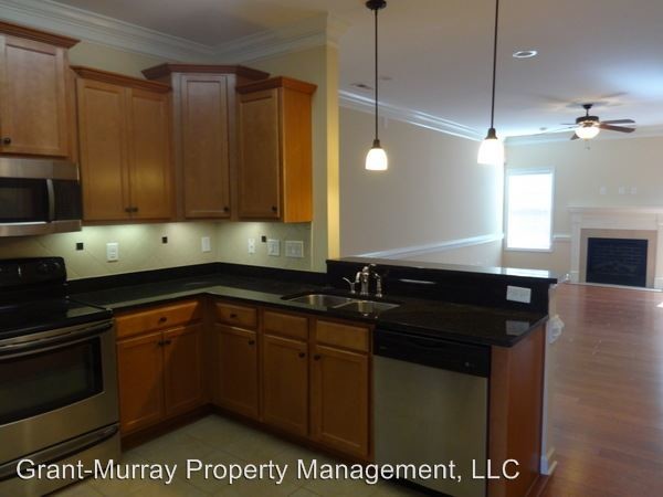 Foto del edificio - 3 br, 3 bath House - 5003 Spellow Lane