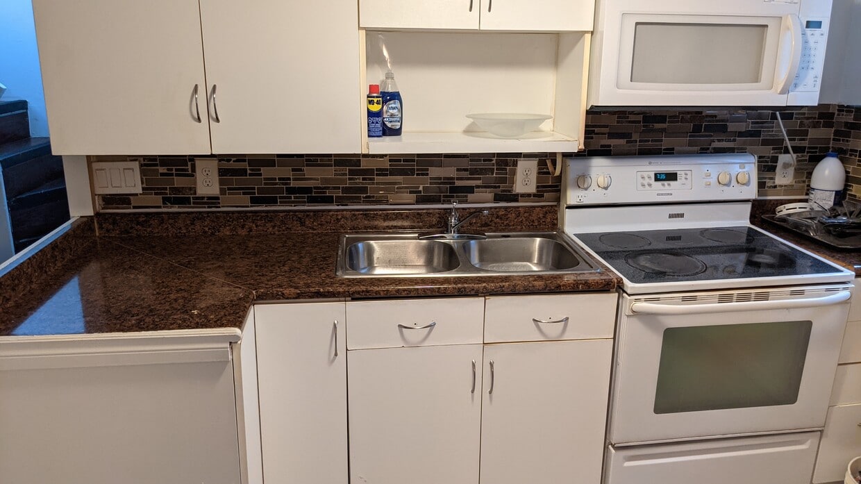 Photo principale - 821-821 St Matthews Ave