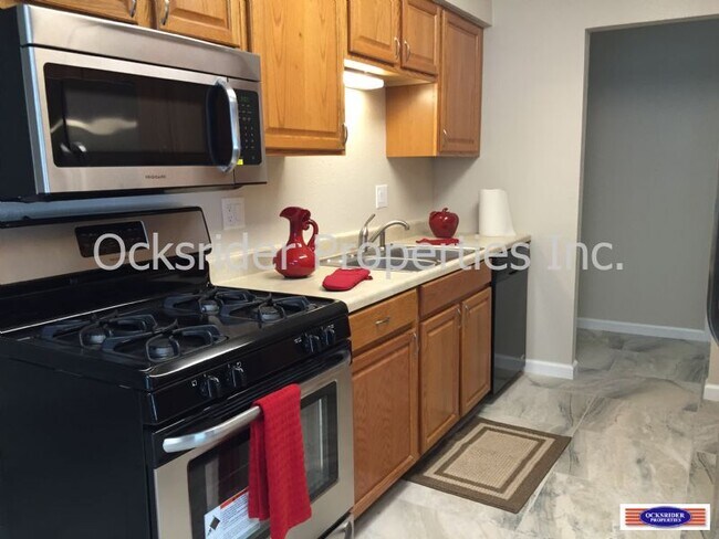 Foto del edificio - 13404 Auburn Ave NE