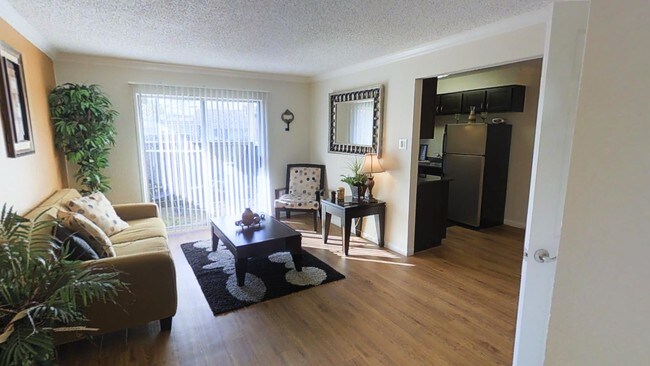 Sunset Shadows Apartments Houston Tx 1br 1ba 758 Sf Sunset Shadows